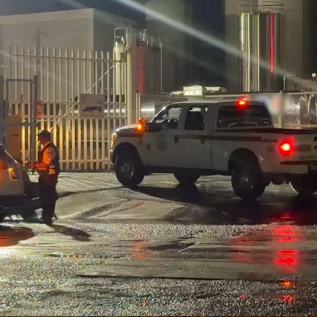 Evacuan Empresa por Cortocircuito en Zona Industrial de Torreón, Coahuila